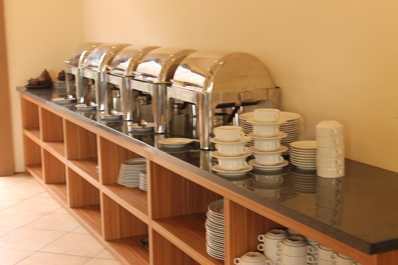 Akasa Hotel Kaliurang Luaran gambar