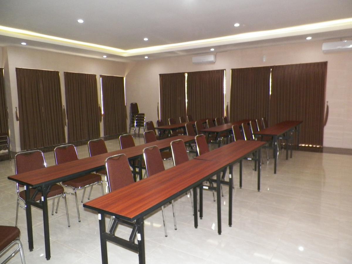 Akasa Hotel Kaliurang Luaran gambar