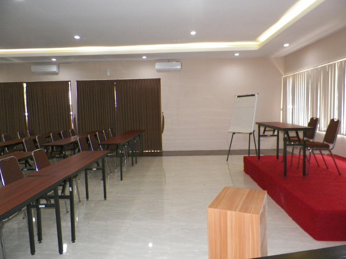 Akasa Hotel Kaliurang Luaran gambar