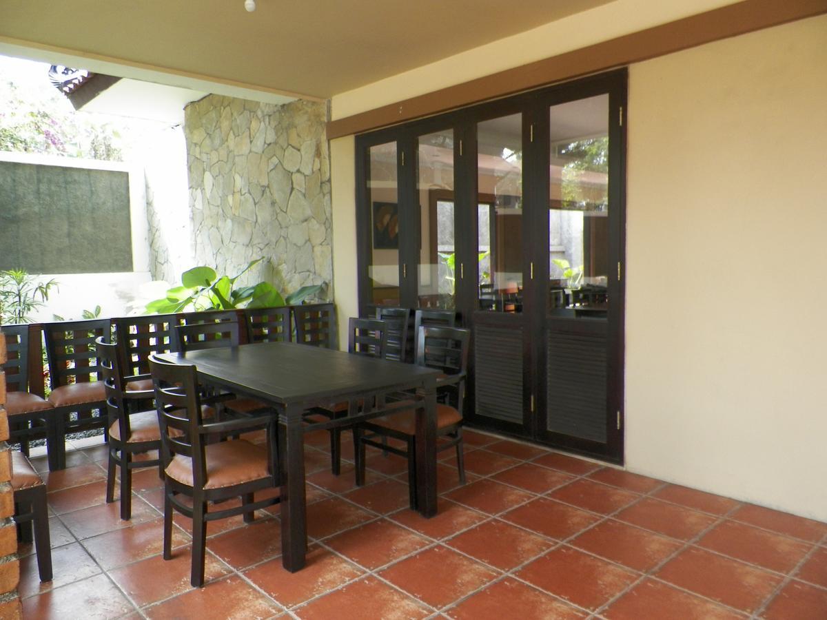Akasa Hotel Kaliurang Luaran gambar